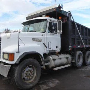 1993 MACK CH613 DUMP TRUCK