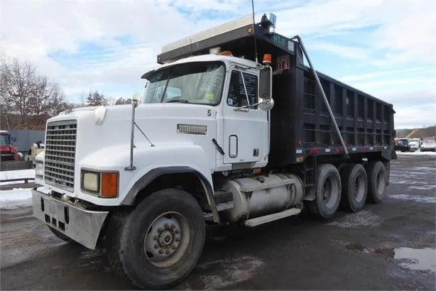 1993 MACK CH613 DUMP TRUCK
