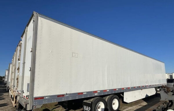 2015 UTILITY 53 4000D-X COMPOSITE
