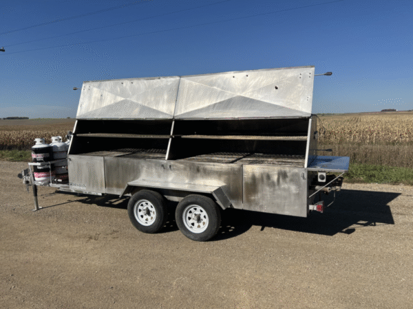 Model 1240CSS Towable Charcoal Grill – Stainless - Image 7