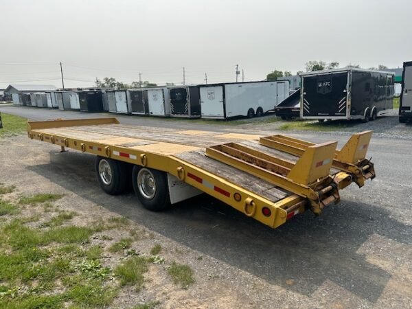 2002 Eager Beaver 8.5X24 Deckover Equipment Trailer – Air Brakes - Image 7