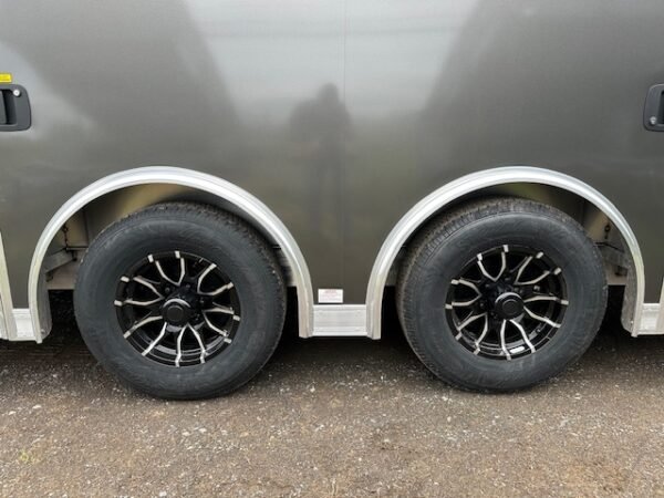 ATC 8.5 x 24 Aluminum Enclosed Car Trailer – ROM 450 - Image 9