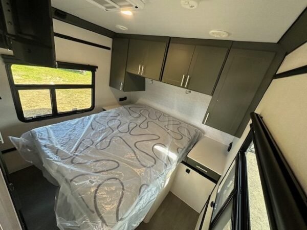 ATC 8.5 x 28 Aluminum Travel Trailer Toy Hauler – PLA 550 - Image 23