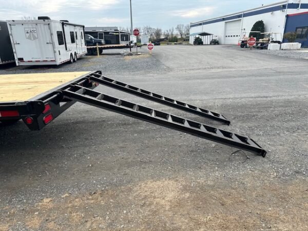 Big Tex 8.5 X 18 Deckover Equipment Trailer – Flat Deck - Image 6