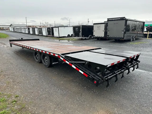 BWise 8 x 28 Deckover Equipment Trailer – Full Width Ramps - Image 7