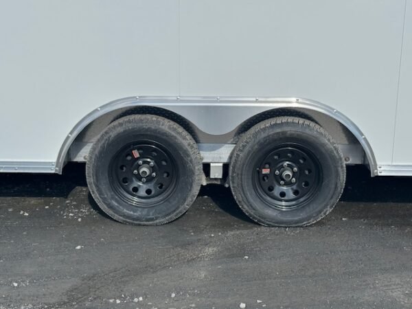 Cargo Pro 8.5 x 20 Aluminum V-Nose Enclosed Car Trailer – XLT - Image 8