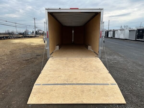 Cargo Pro 8.5 x 24 Aluminum V-Nose Enclosed Car Hauler – XLT - Image 3