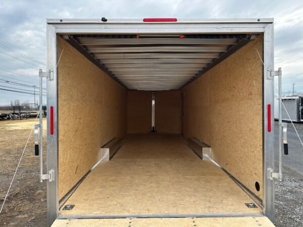 Cargo Pro 8.5 x 24 Aluminum V-Nose Enclosed Car Hauler – XLT - Image 6