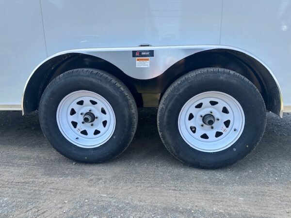 Car Mate 7 x 16 Enclosed Cargo Trailer – Surge Brakes - Image 9