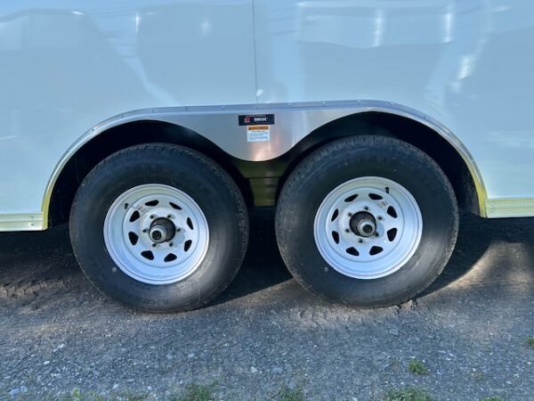 Car Mate 8.5 x 20 Enclosed Car Trailer – Knife Edge & Ext Tongue - Image 8