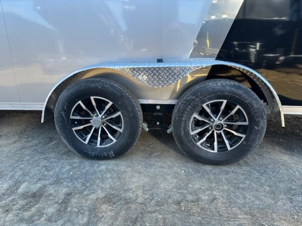 Formula 7.5 x 22 Drive On/Off Snowmobile Trailer - Image 9