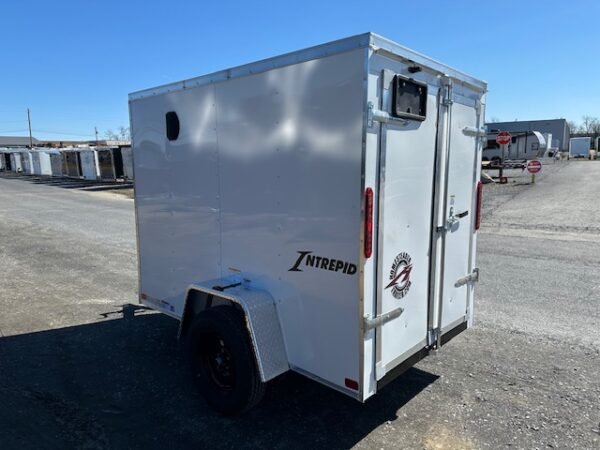 Homesteader 5 x 8 Enclosed V-Nose Cargo Trailer – Barn Doors - Image 7