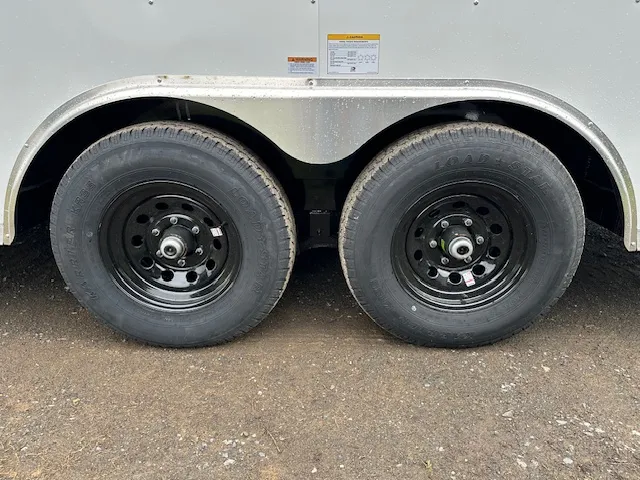 Homesteader 8.5 x 20 Enclosed Trailer – Challenger Series - Image 8