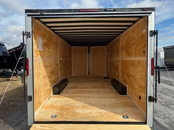 Homesteader 8.5 x 20 Enclosed V-Nose Car Trailer – Black Trim - Image 6