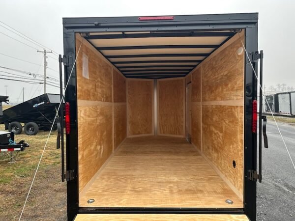 Homesteader 7 x 16 V-Nose Enclosed Cargo Trailer – Black Trim - Image 6