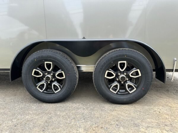 Nitro 7×16 Enclosed Cargo Trailer- Contractor Package - Image 6
