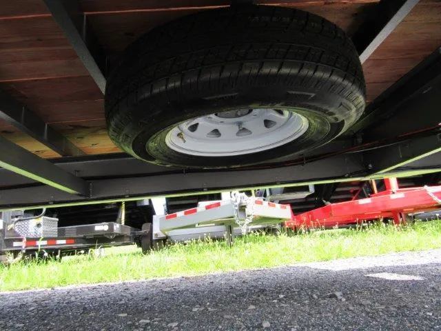 BWise 8 x 28 Deckover Equipment Trailer – Beavertail - Image 12