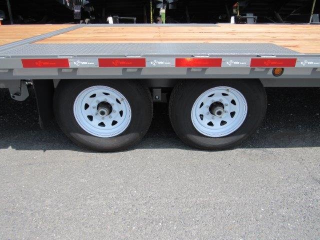 BWise 8 x 28 Deckover Equipment Trailer – Beavertail - Image 10