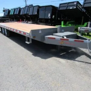 BWise 8 x 28 Deckover Equipment Trailer – Beavertail