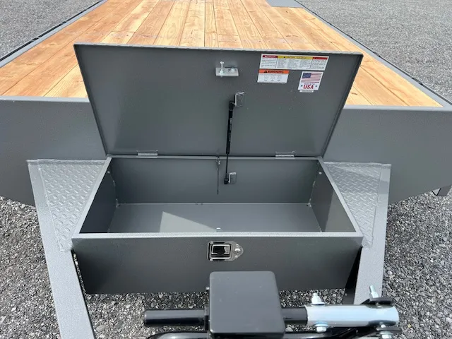 BWise 8 x 24 Deckover Equipment Trailer – Full Width Ramps - Image 6