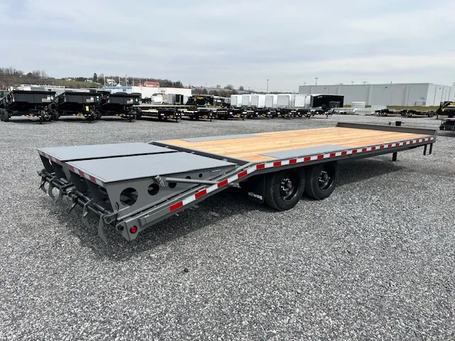 BWise 8 x 24 Deckover Equipment Trailer – Full Width Ramps - Image 5