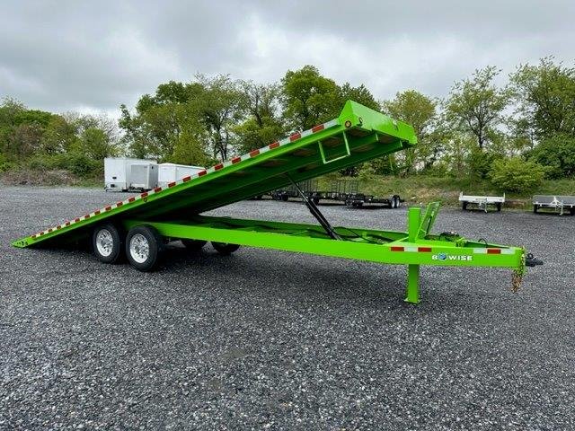 BWise 8 x 24 Deckover Equipment Trailer – Power Tilt Deck - Image 4