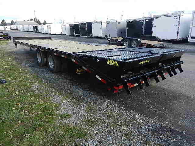 Big Tex 8.5 x 30 Heavy Duty Deckover Equipment Trailer – Mega Ramps - Image 13