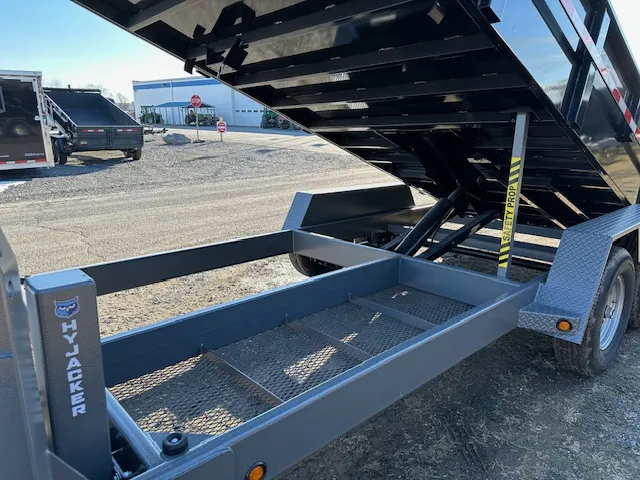 BWise 7 x 16 Gooseneck Dump Trailer – Heavy Duty - Image 6