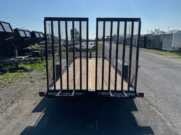 BWise 7 x 18 Low Profile Equipment Trailer – Landscape Ramp - Image 3