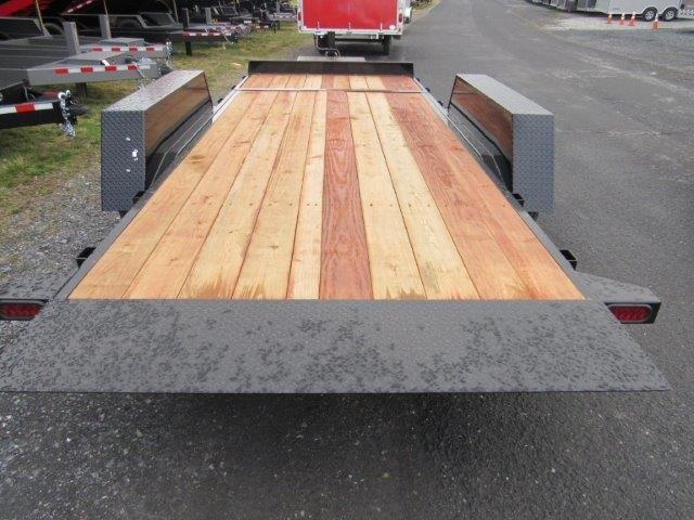 BWise 7 x 18 Low Profile Split-Tilt Equipment Trailer – 8K Axles - Image 8