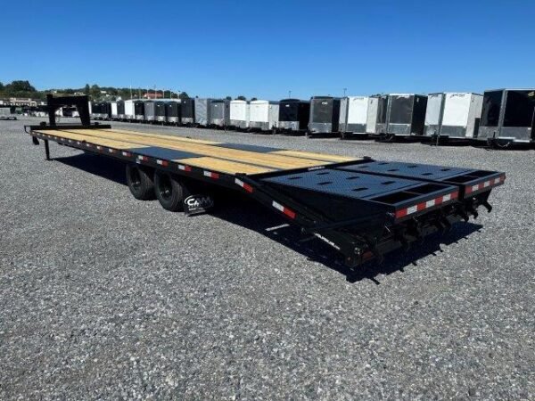 CAM Superline 8 x 35 Deckover Gooseneck Equipment Trailer - Image 5