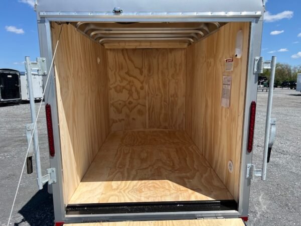 Car Mate V-Sport 5 x 8 Enclosed Cargo Trailer - Image 6