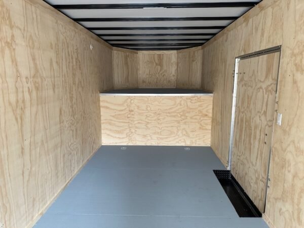 Car Mate 8.5 x 38 Enclosed Gooseneck Trailer – Aluminum Wheels - Image 8