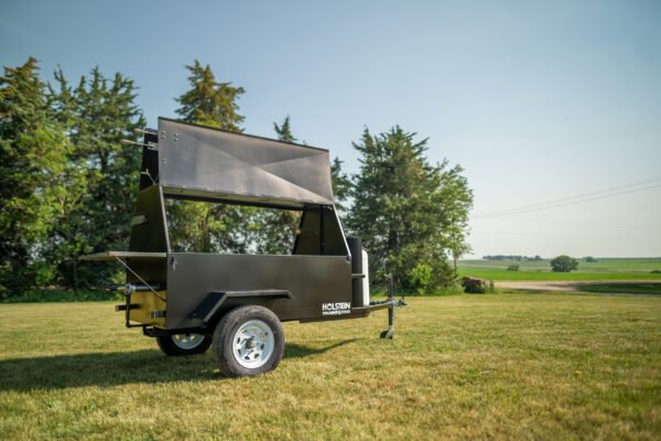 Model 7240CSS Towable Charcoal Grill – Stainless - Image 10