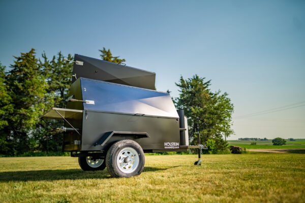 Model 7240CSS Towable Charcoal Grill – Stainless - Image 13
