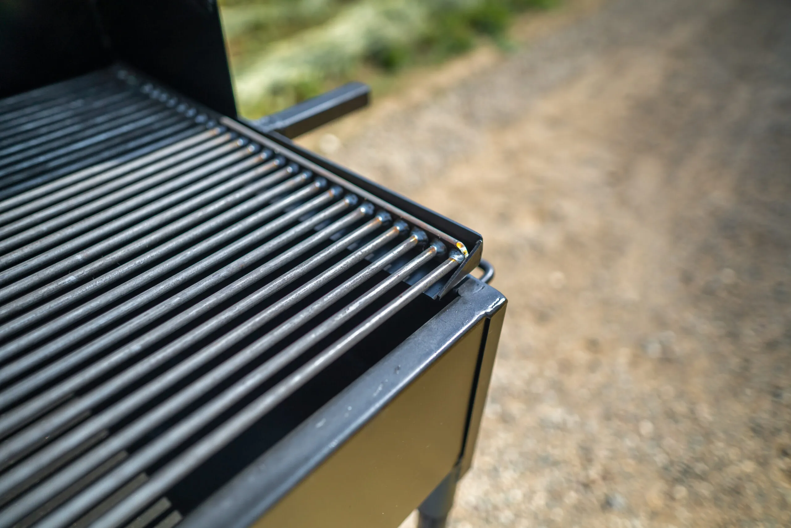 Model 2460G Professional Gas Grill - Image 4