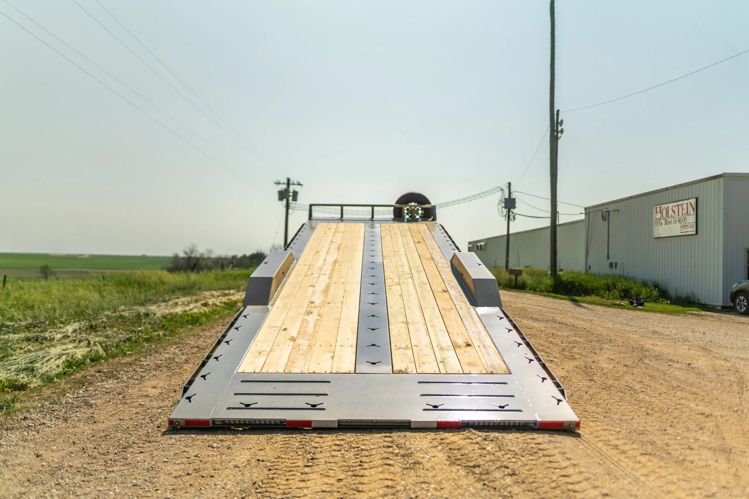 H-Fab Ultra Tilt Bed Trailer - Image 17