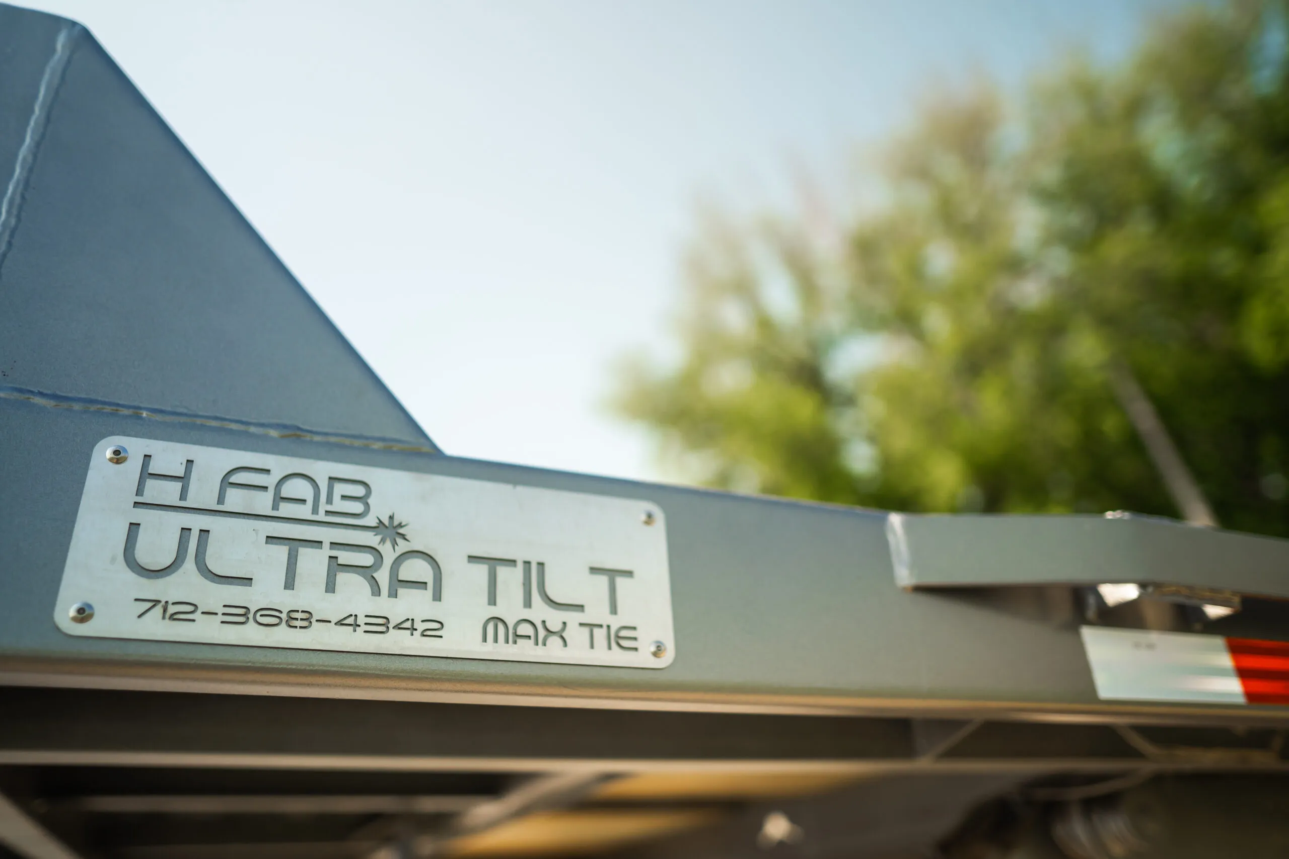 H-Fab Ultra Tilt Bed Trailer - Image 18