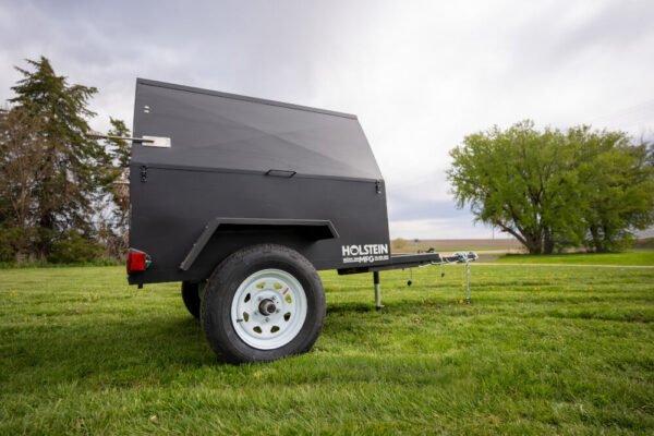 Model 6040C Towable Charcoal Grill - Image 4