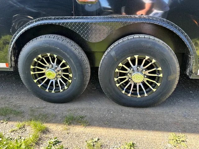 Diamond Cargo 8.5 x 28 Enclosed Car Trailer – Finished Interior - Image 8