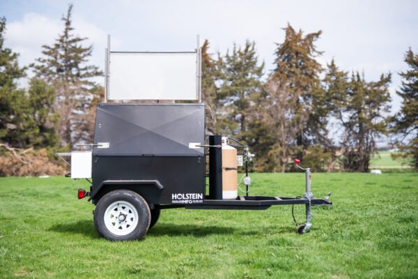 Model 4830G Towable Gas Grill - Image 5