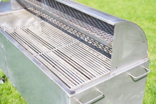 Model 2460G Professional Gas Grill – Stainless - Image 6