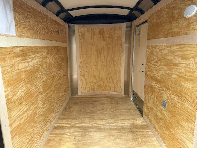 Homesteader 5 x 8 Enclosed Cargo Trailer – Challenger Model - Image 6
