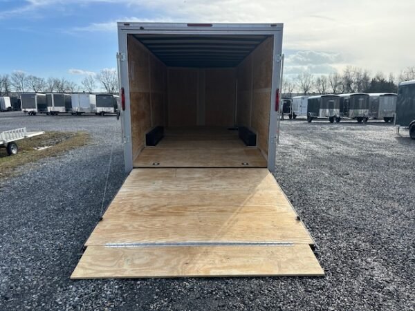 Homesteader 8.5 x 20 V-Nose Enclosed Car Hauler - Image 3