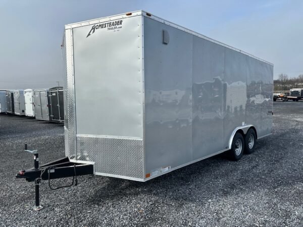 Homesteader 8.5 x 20 V-Nose Enclosed Car Hauler - Image 4