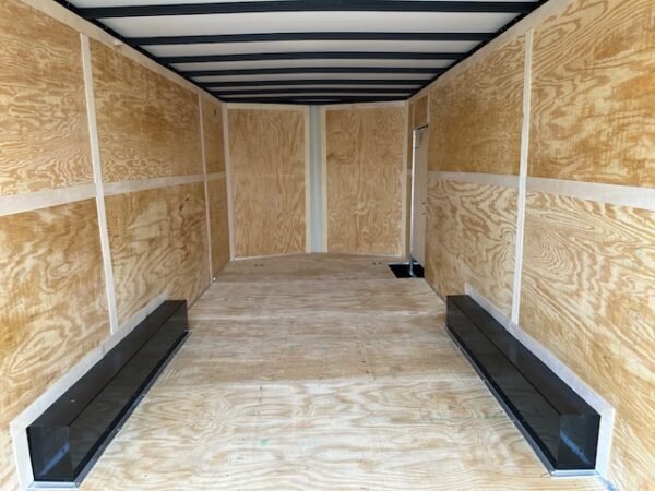 Homesteader 8.5 x 20 V-Nose Enclosed Car Hauler - Image 6
