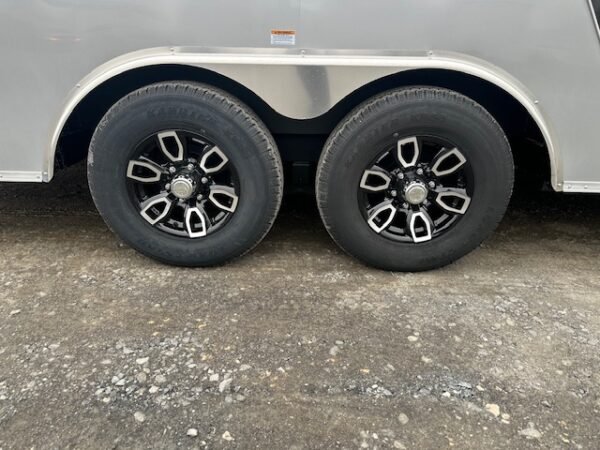 Homesteader 8.5 x 20 V-Nose Enclosed Car Trailer – Aluminum Wheels - Image 8