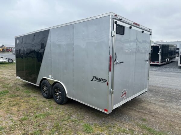 Homesteader 8.5 x 20 V-Nose Enclosed Car Trailer – Aluminum Wheels - Image 7