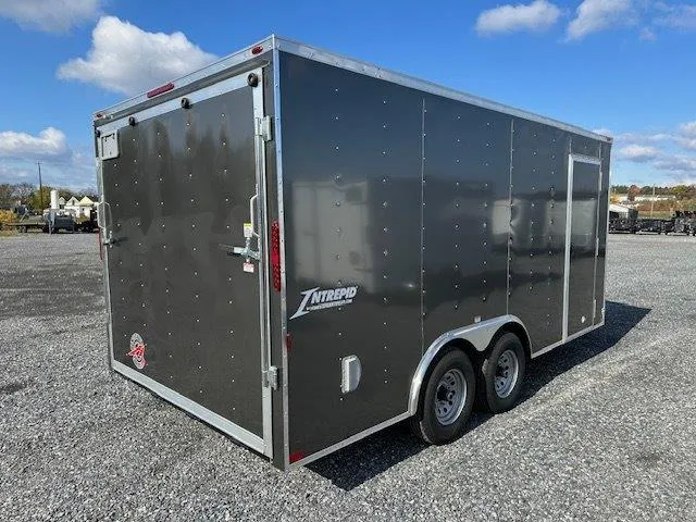 Homesteader 8.5 x 16 V-Nose Enclosed Car Hauler – 10K GVW - Image 5