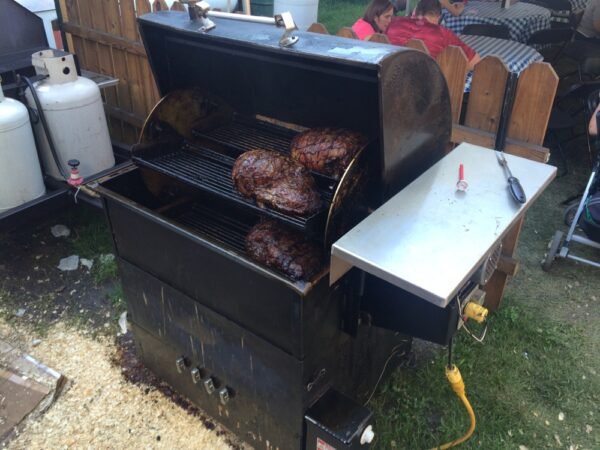 Roll Top Rotisserie Gas Grill RTR3630